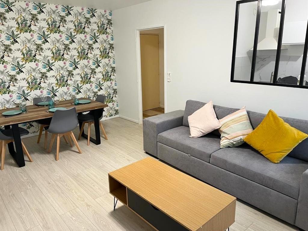 Appartement Le Rousseau Metz Avec Parking Gratuit Exterior foto