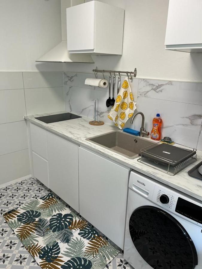 Appartement Le Rousseau Metz Avec Parking Gratuit Exterior foto